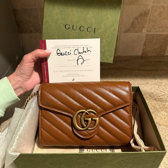NWT Women's Gucci Small Bag with Gold Chain (camel, tan color) - Picture 2 of 6
